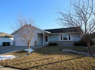 8709 Broadway Dr, Sturtevant, WI 53177