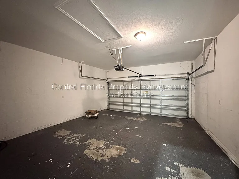 1389 Worthington Dr — Photo 23