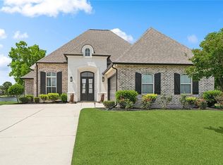 317 E Augusta Ln, Slidell, LA 70458