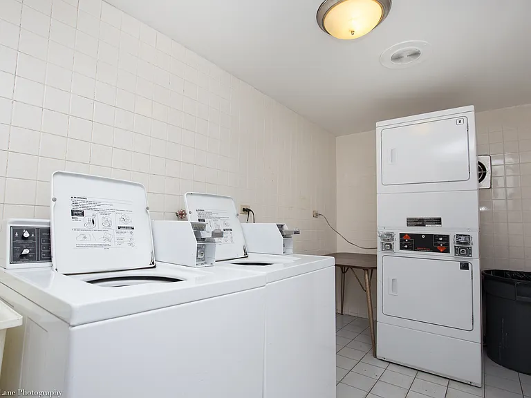 Lakeview Living! — Photo 16