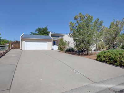 2775 Pinewood Dr SE, Rio Rancho, NM, 87124
