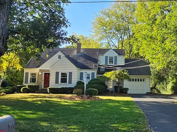 103 E Olive Ave, Prospect Heights, IL 60070