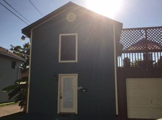 1711 36th St, Galveston, TX 77550