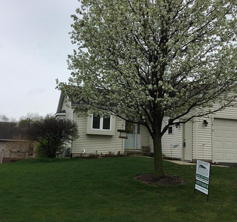 1st image of 2648 Hillandale Dr NW