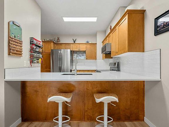 2nd image of 720 E Willowbrook Rd NW #1204