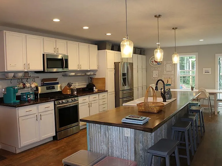 4706 Loggers Run Rd — Photo 3