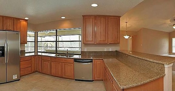 4th image of 9149 Windjammer Ln