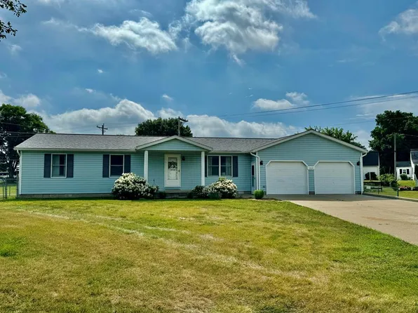 304 Elizabeth Ln, Waverly, OH 45690