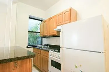 Rented by Horowitz Real Estate