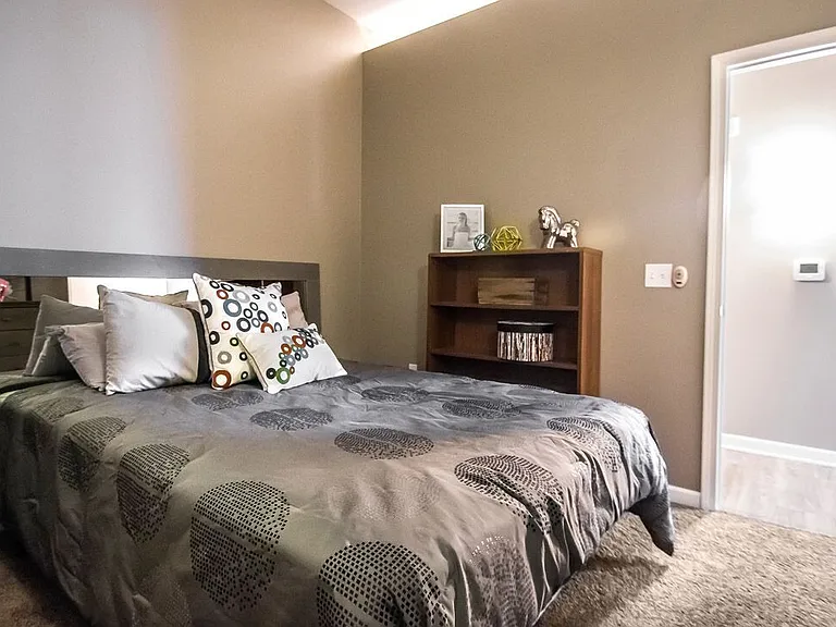 1520 Harney Street — Photo 5