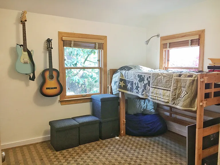 720 Parkway Ter — Photo 22