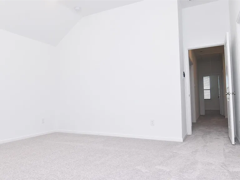 5427 Holly Haven Ct — Photo 12