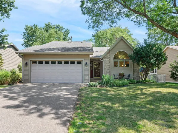 14231 Candlewood Ln NE, Prior Lake, MN 55372