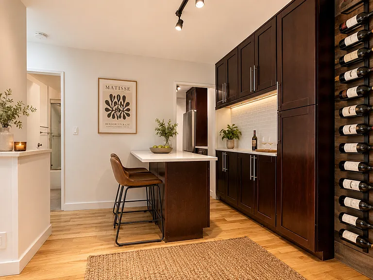 35 E 38th St #5C — Photo 4
