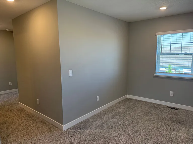 13144 Zachary Ln N — Photo 14