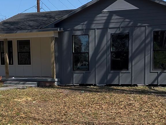 2nd image of 414 Rice Ln