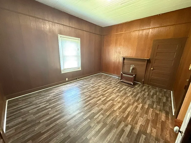 3768 S Walnut St — Photo 31