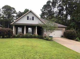 106 Traverse Ln, Crestview, FL 32536