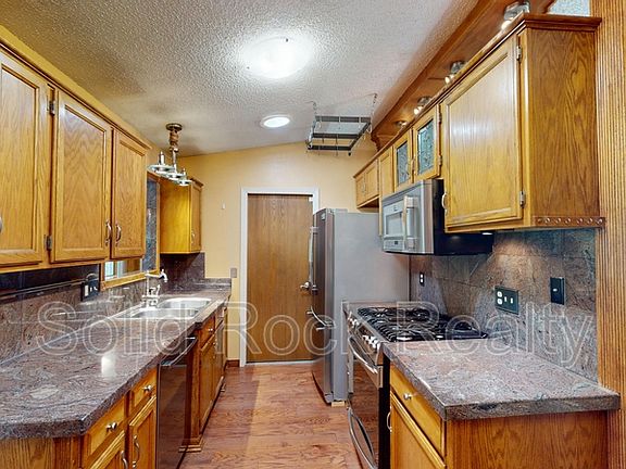 5th image of 6713 Fredrick Dr