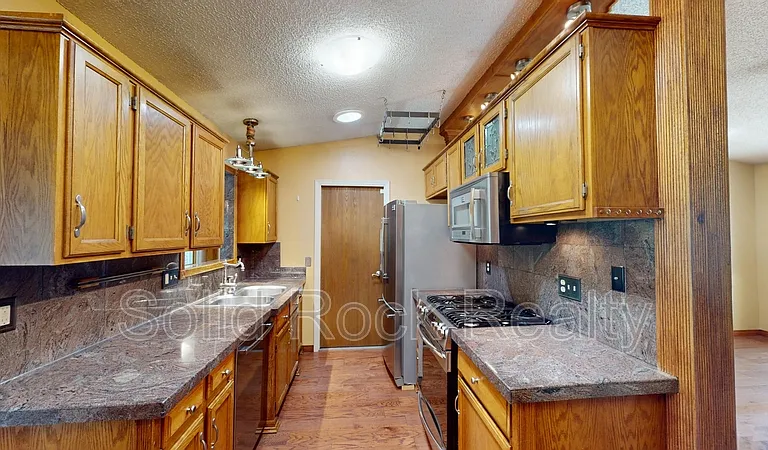 6713 Fredrick Dr — Photo 5