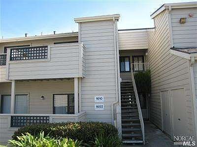 2nd image of 1201 Glen Cove Pkwy APT 1610