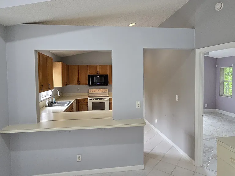 10137 Boynton Place Cir — Photo 18