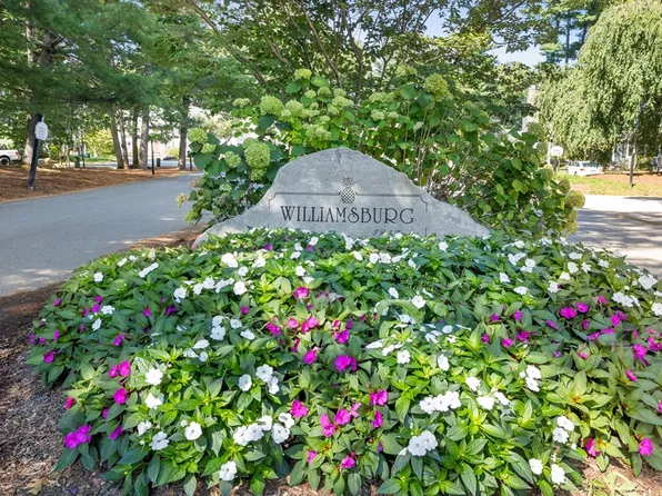 739 Wellman Ave Unit 739, North Chelmsford, MA 01863