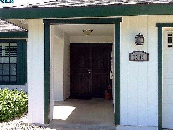 2nd image of 1319 S Cedar Ct