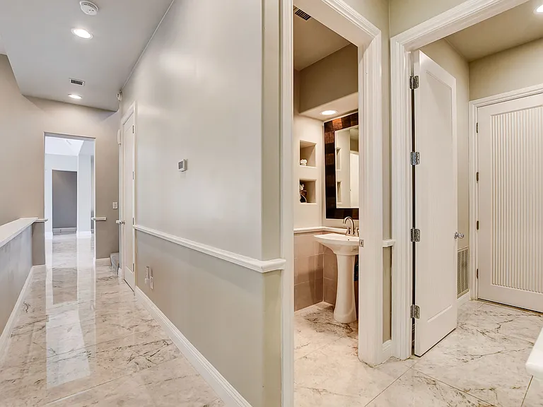 Guest Half Bathroom