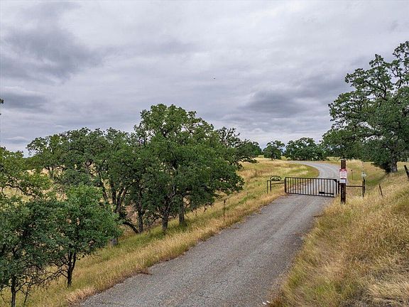2nd image of Paynes Creek Rd
