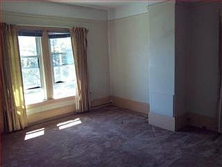 5th image of 315 Tilton Ave