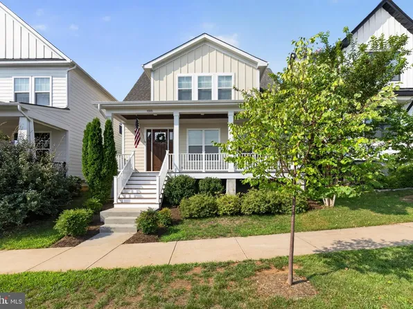 1515 Barnett St, Keswick, VA 22901