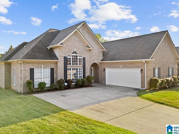 2nd image of 149 Thorn Berry Dr