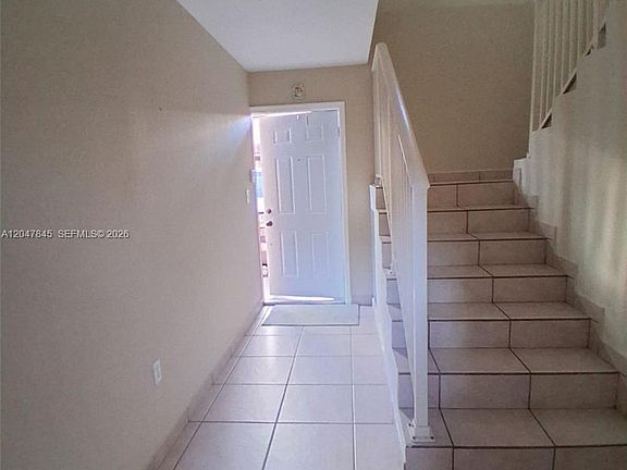 4th image of 17318 NW 74th Ave APT 202