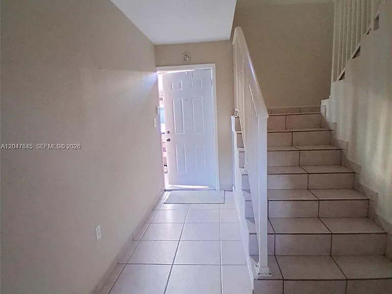 17318 NW 74th Ave #202 — Photo 4