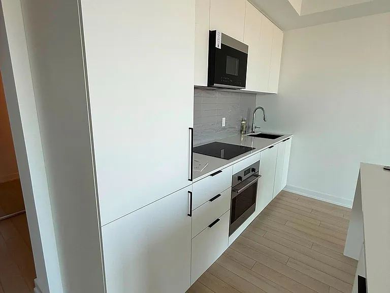 15 Skyridge Dr #2801 — Photo 2