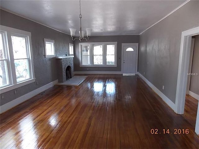 1st image of 120 S 1st St