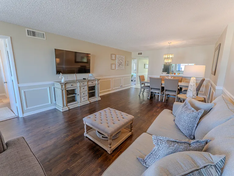 4725 Lucerne Lakes Blvd E #203 — Photo 4