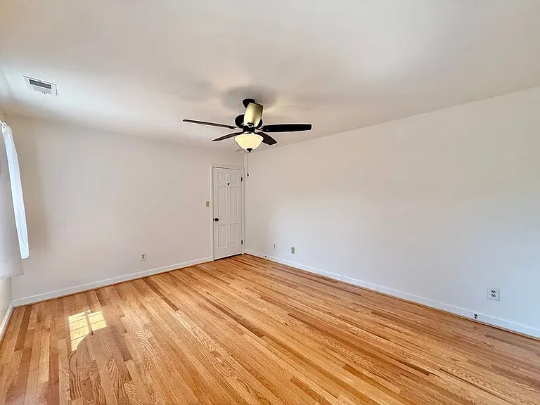 5017 Sandlewood Dr — Photo 26