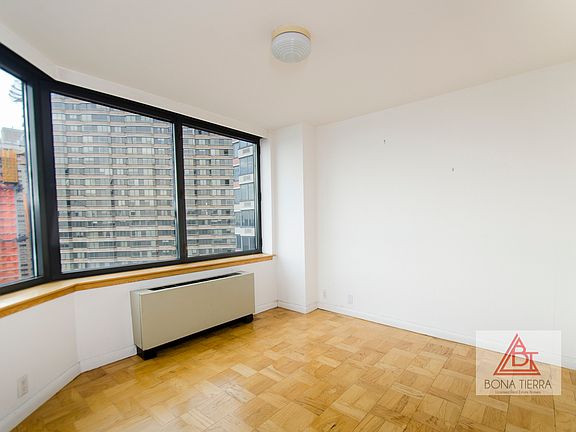4th image of 415 E 37th St APT 20F
