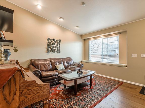 4th image of 1221 Timbervale Trl