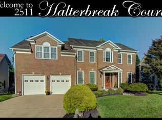 2511 Halterbreak Ct, Herndon, VA 20171