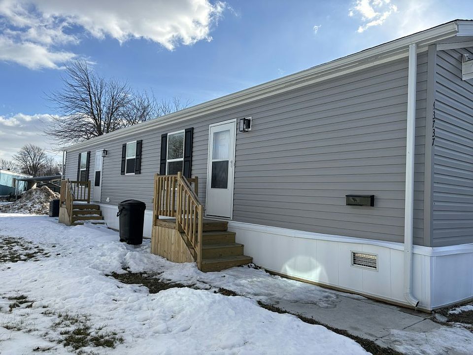 1st image of 43737 Orbit St #250