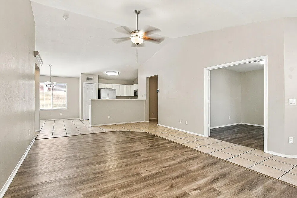 4 bed, 2.0 bath, 1534 sqft, $2,060 — Photo 4