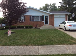 3008 Barbee Ave, Grove City, OH 43123