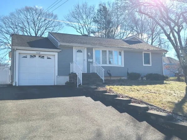 6 Valley View Dr, Mine Hill Twp., NJ 07803