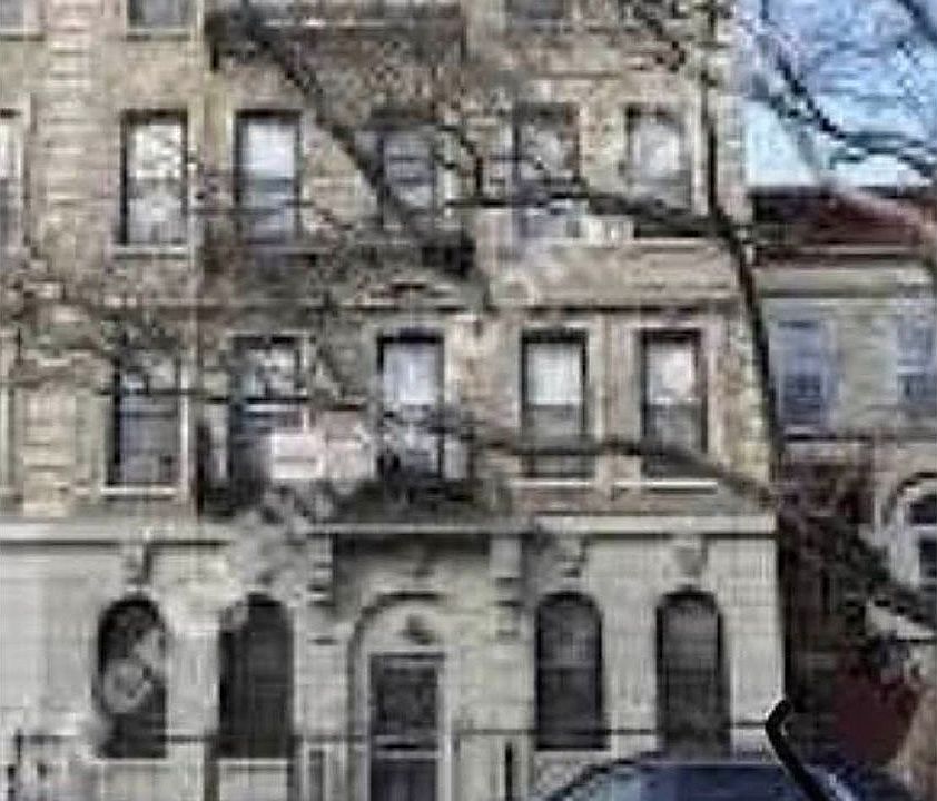1st image of 723 Hancock St #9