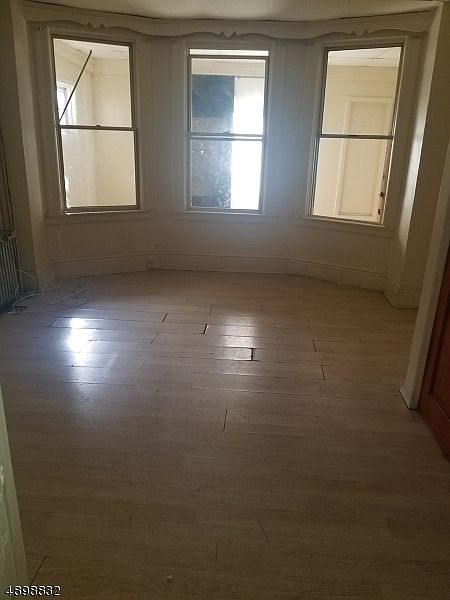 1st image of 10 N 18th St