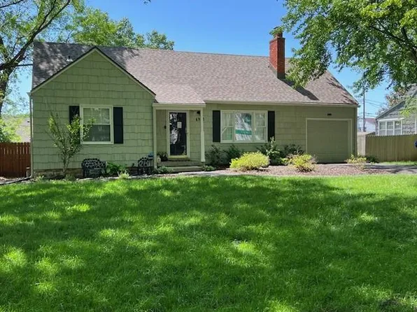 4913 W 58th St, Roeland Park, KS 66205