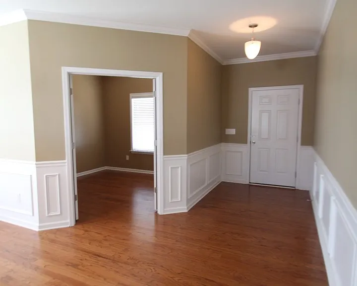 1112 Jasmine Dr — Photo 2